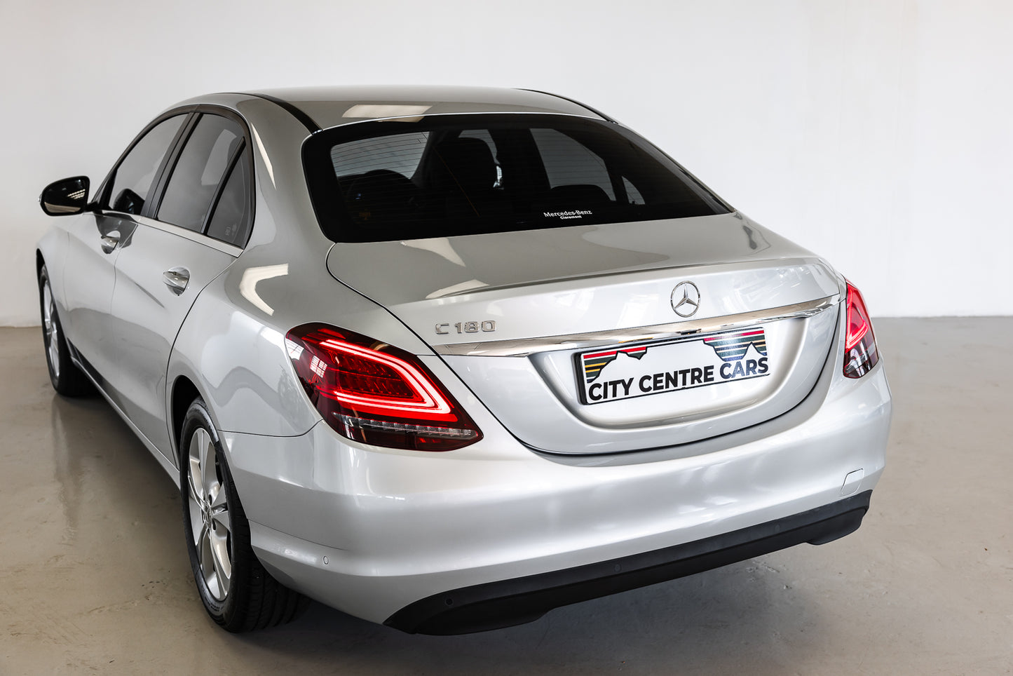 2020 Mercedes-Benz C180