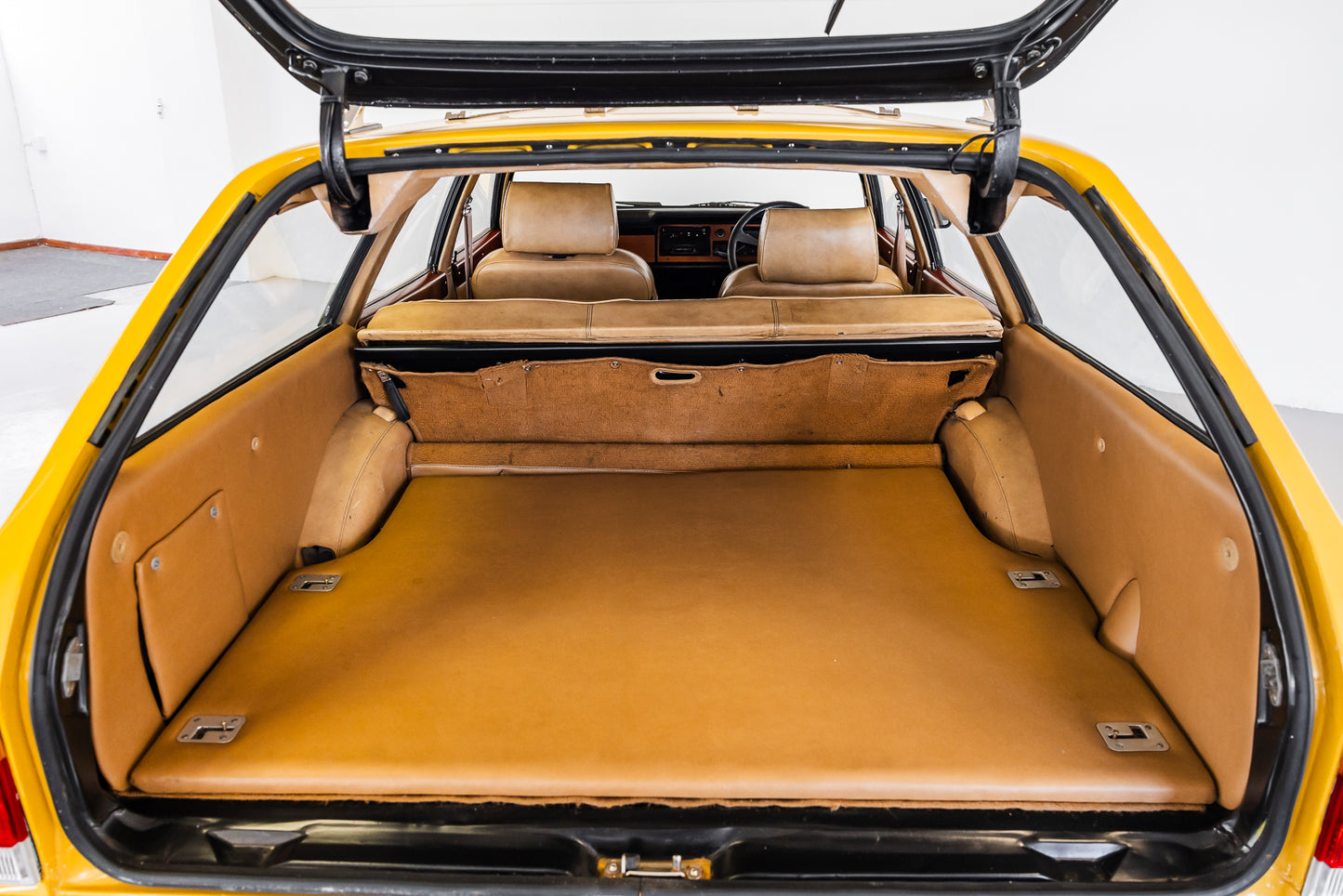 1978 Ford Cortina Ghia 3L V6 Station Wagon