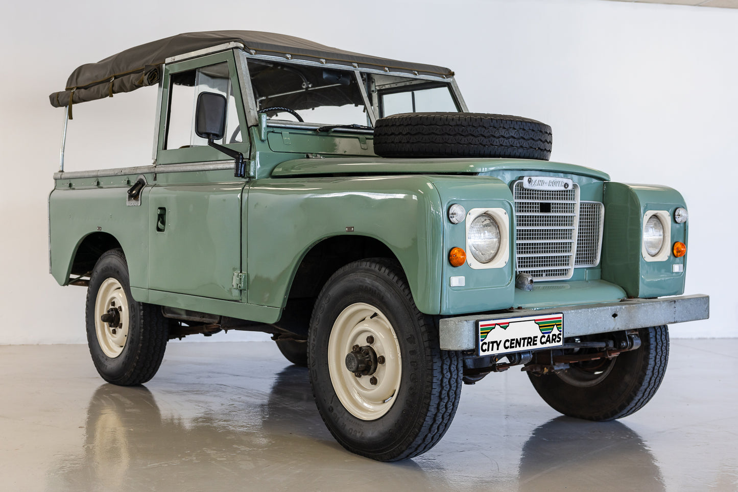 1974 Land Rover Series III SWB