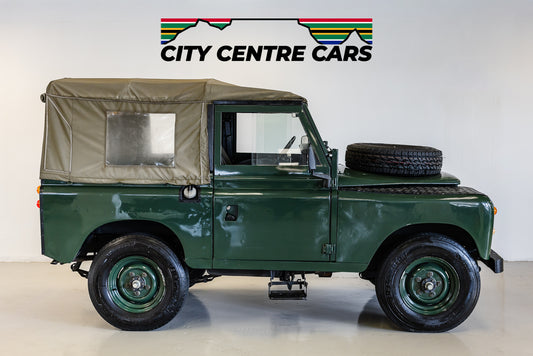 1979 Land Rover Series III 2.2L - 68000km showing