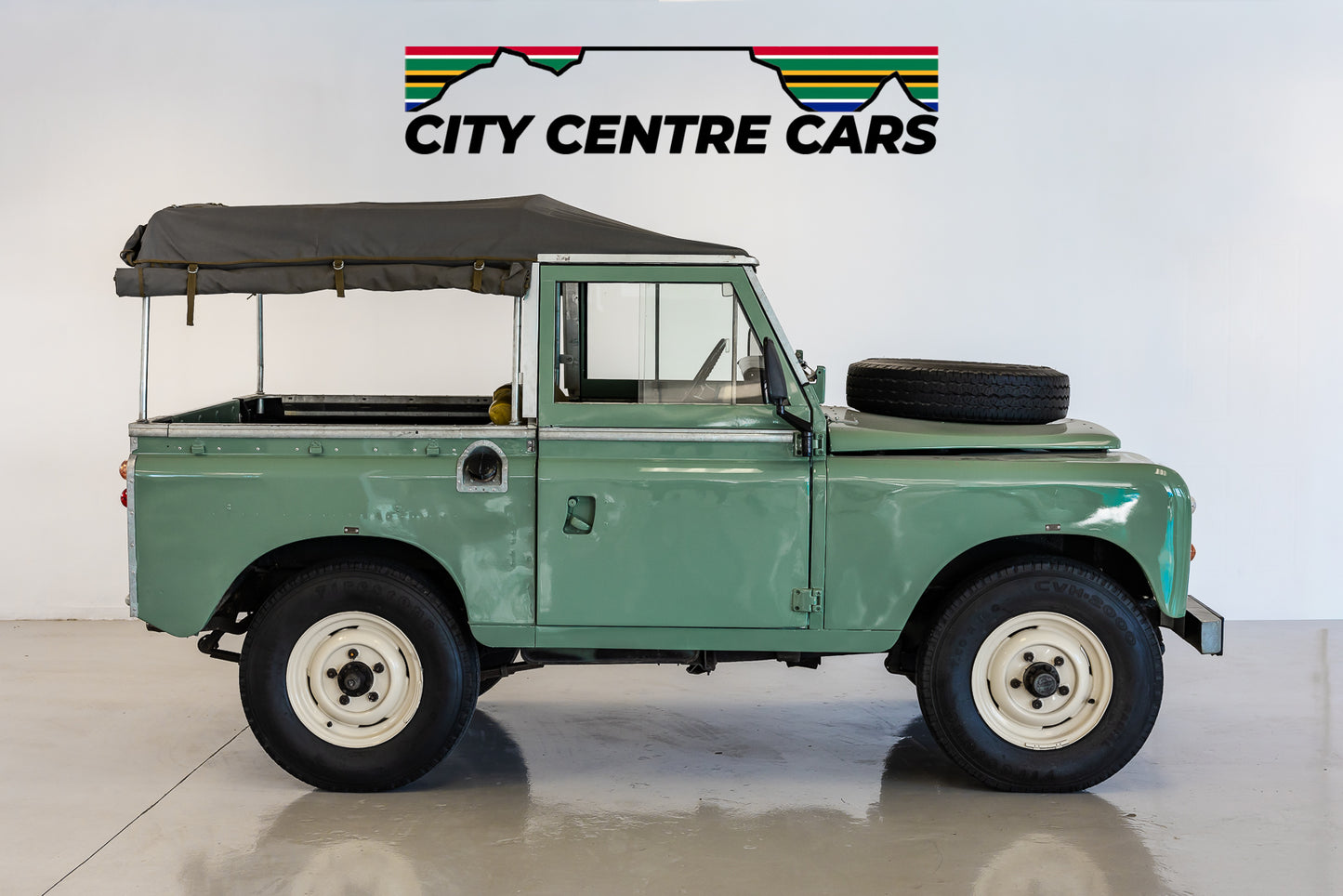 1974 Land Rover Series III SWB