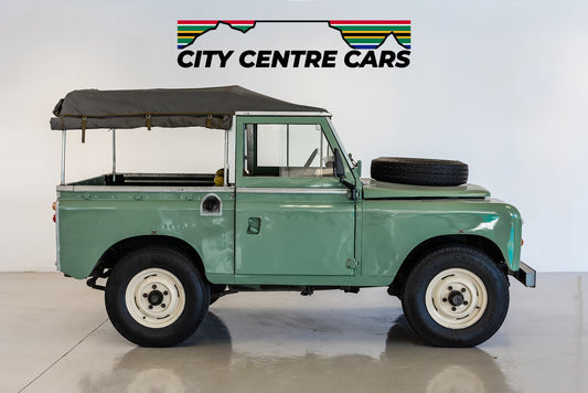 1974 Land Rover Series III SWB
