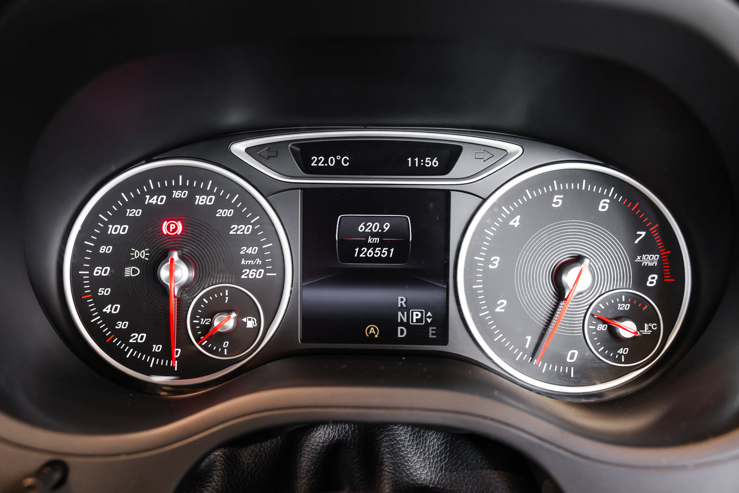 2015 Mercedes-Benz B200 - 127000km