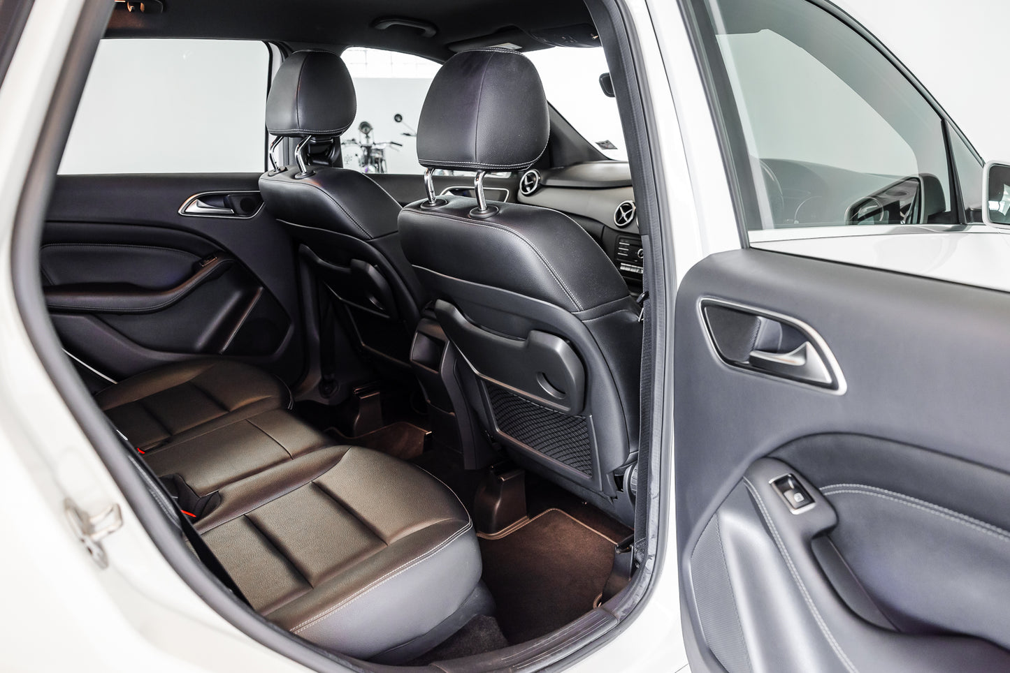 2015 Mercedes-Benz B200 - 127000km