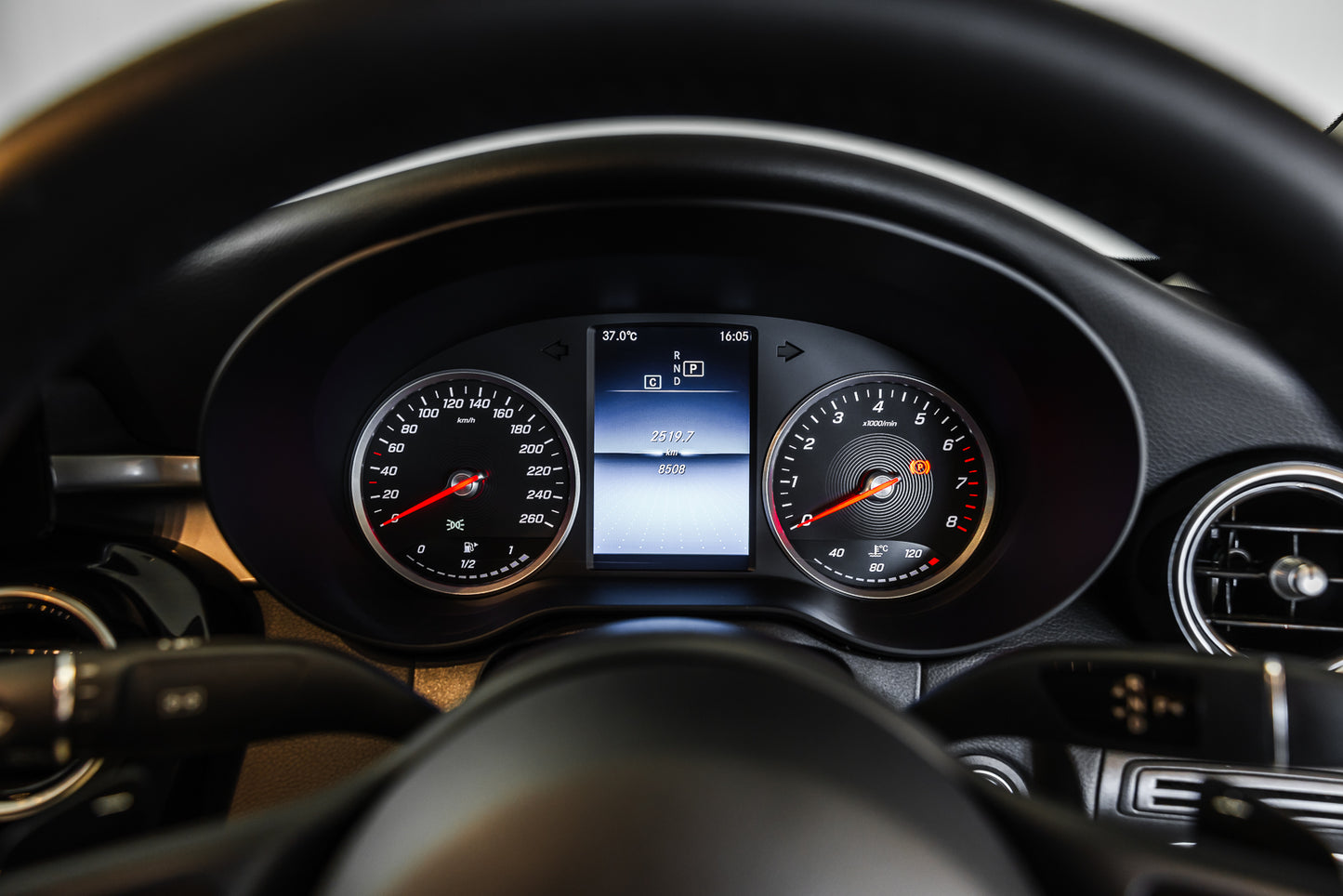 2020 Mercedes-Benz C180