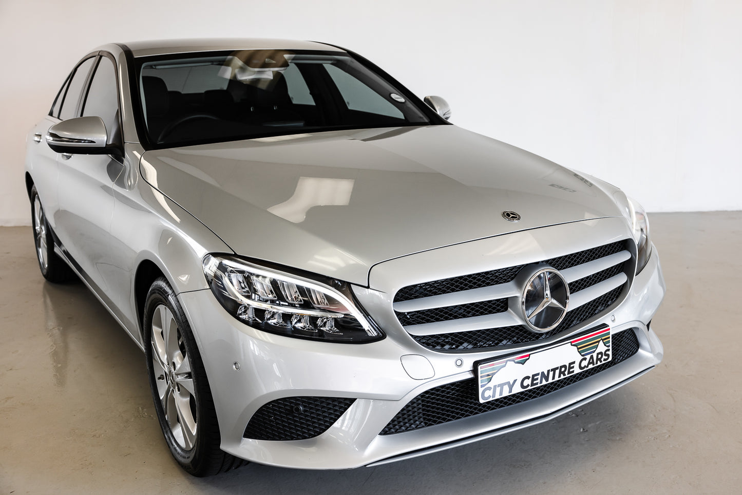 2020 Mercedes-Benz C180