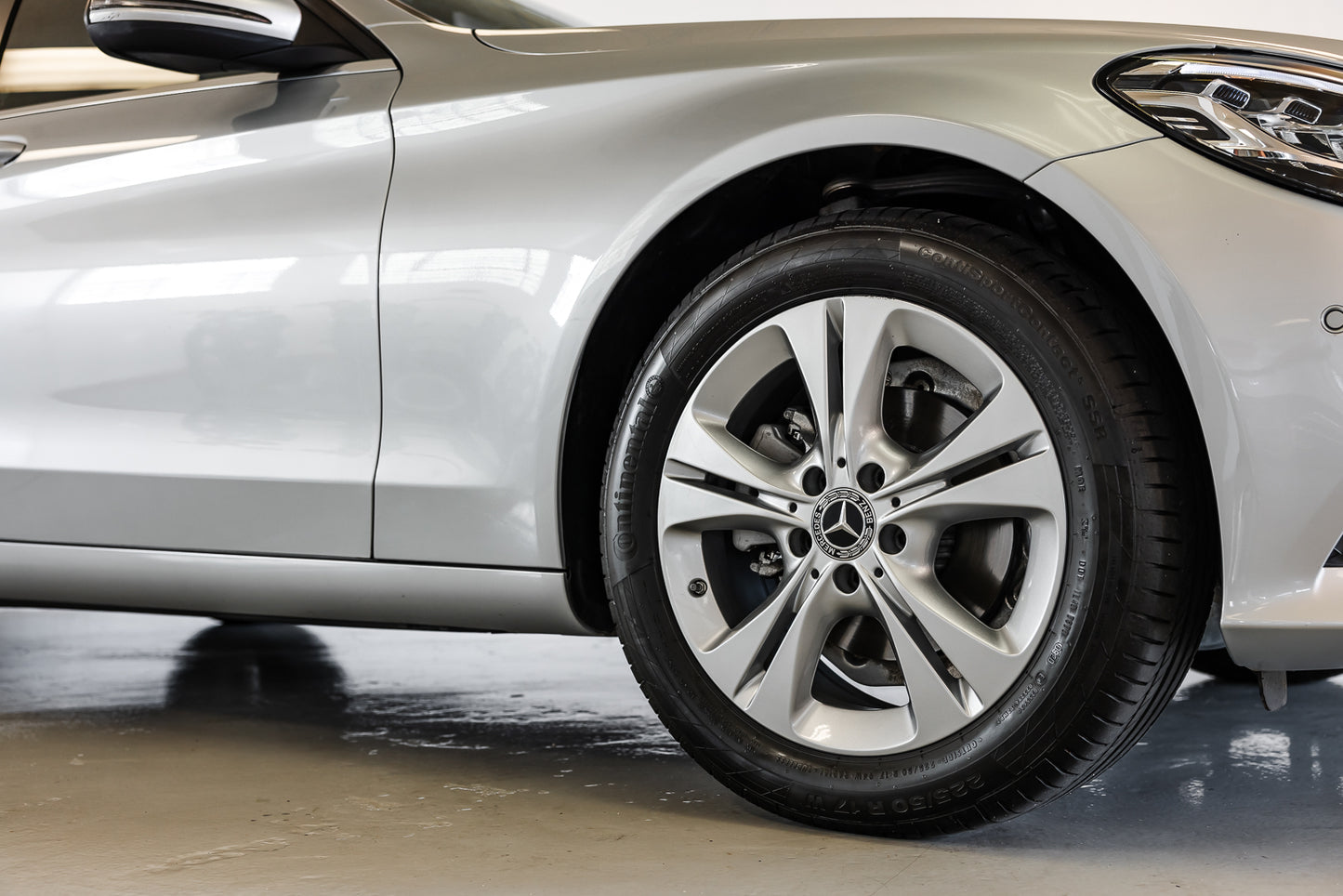 2020 Mercedes-Benz C180