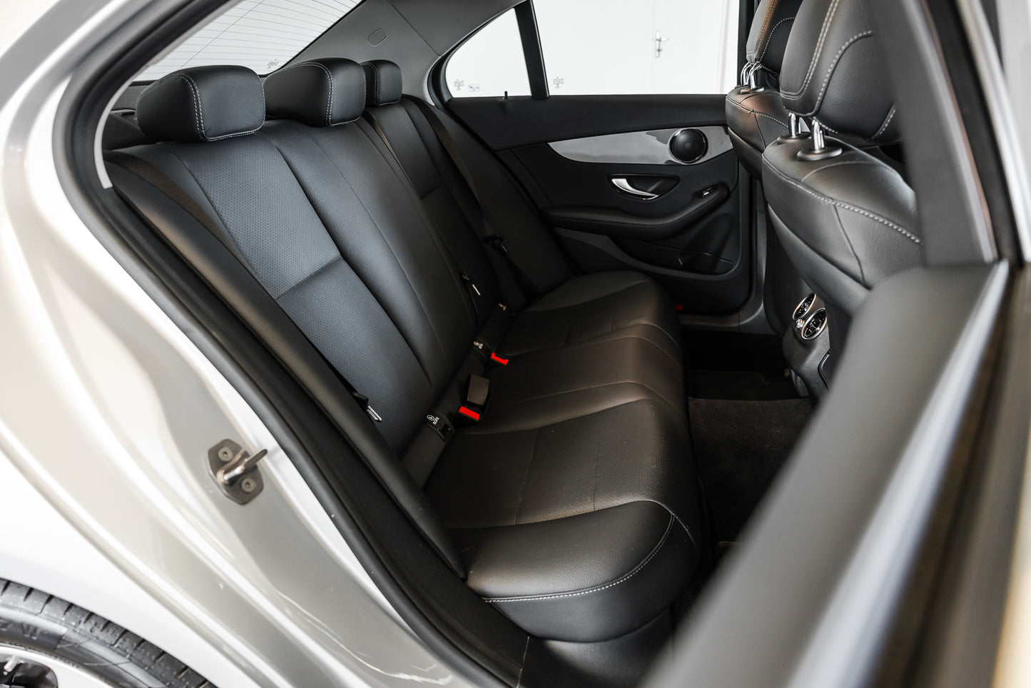 2020 Mercedes-Benz C180