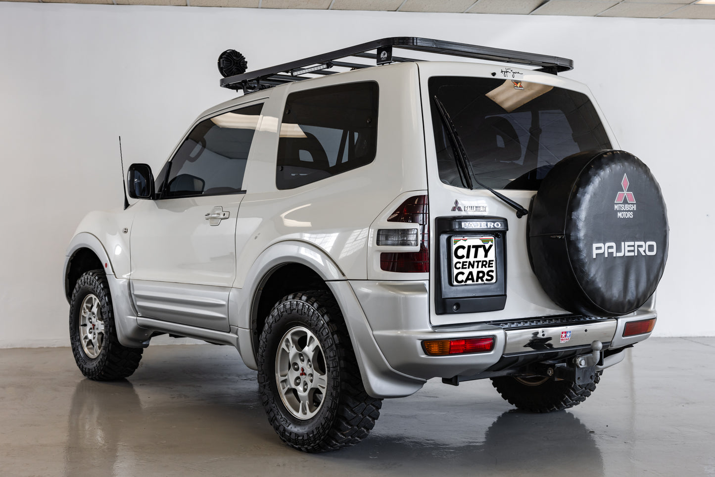 2001 Mitsubishi Pajero 3.5GLS Petrol