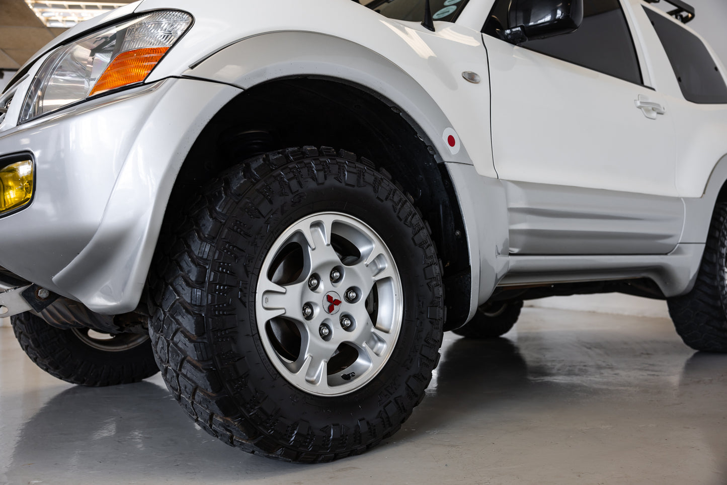 2001 Mitsubishi Pajero 3.5GLS Petrol