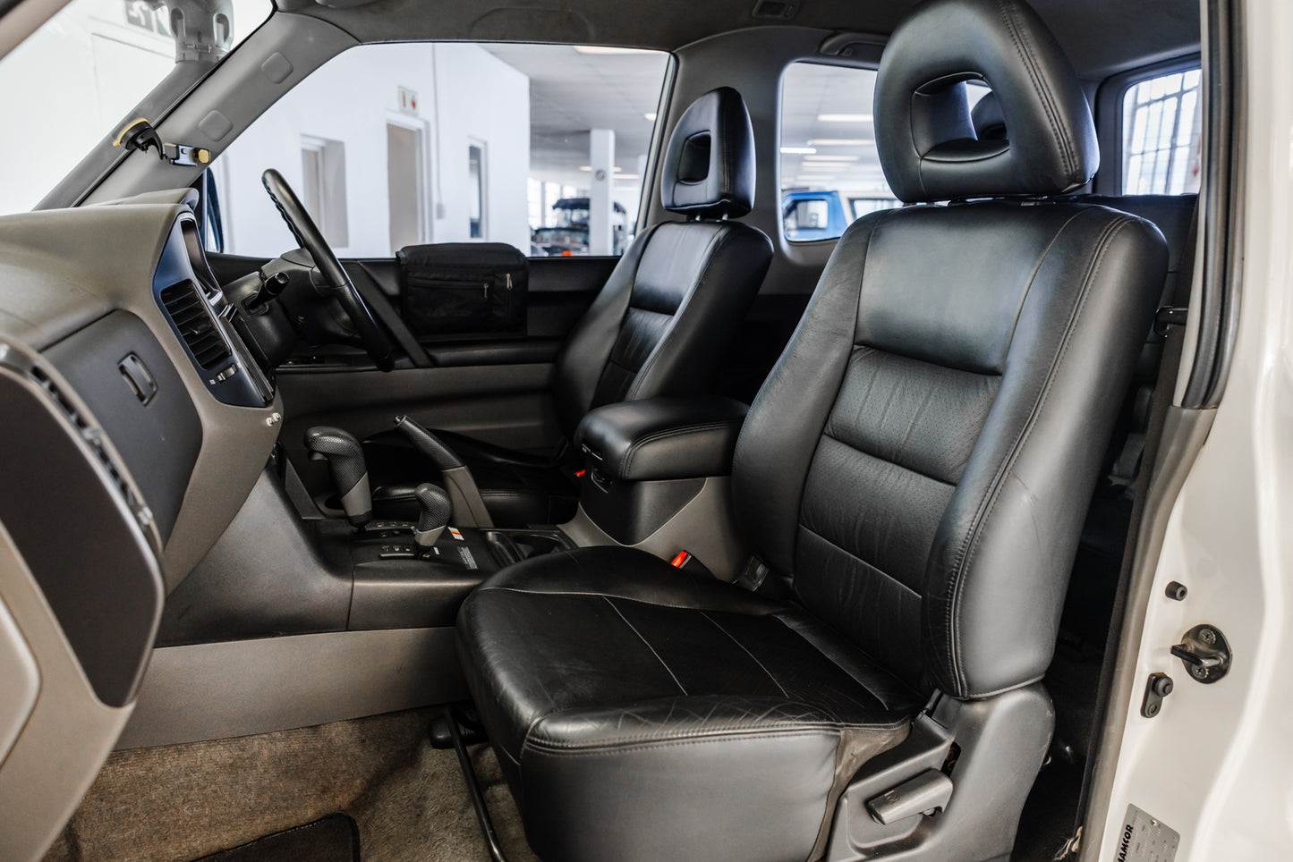 2001 Mitsubishi Pajero 3.5GLS Petrol