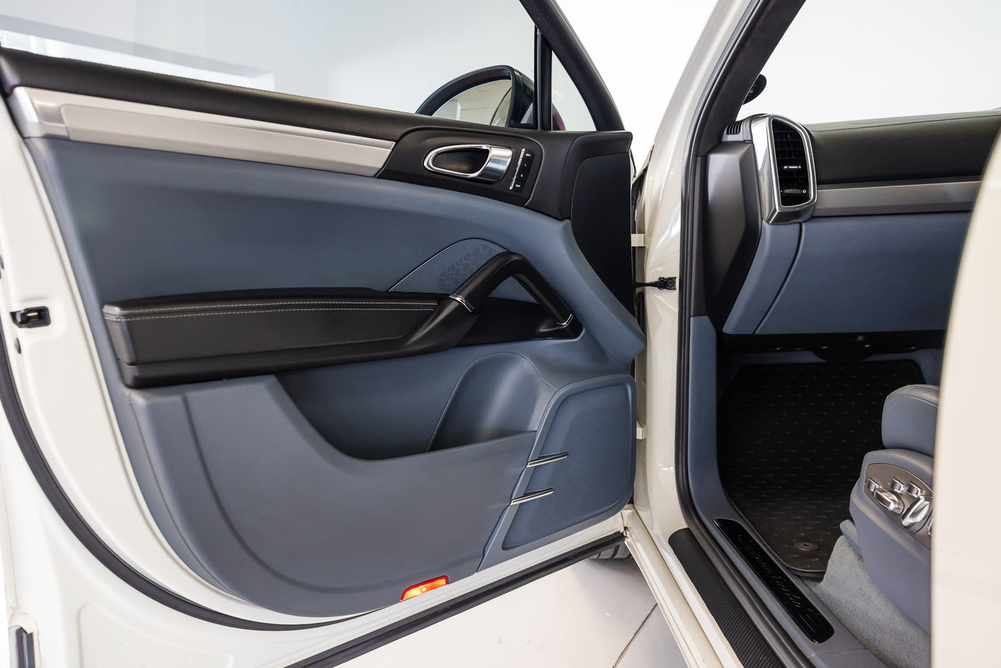 2011 Porsche Cayenne Turbo